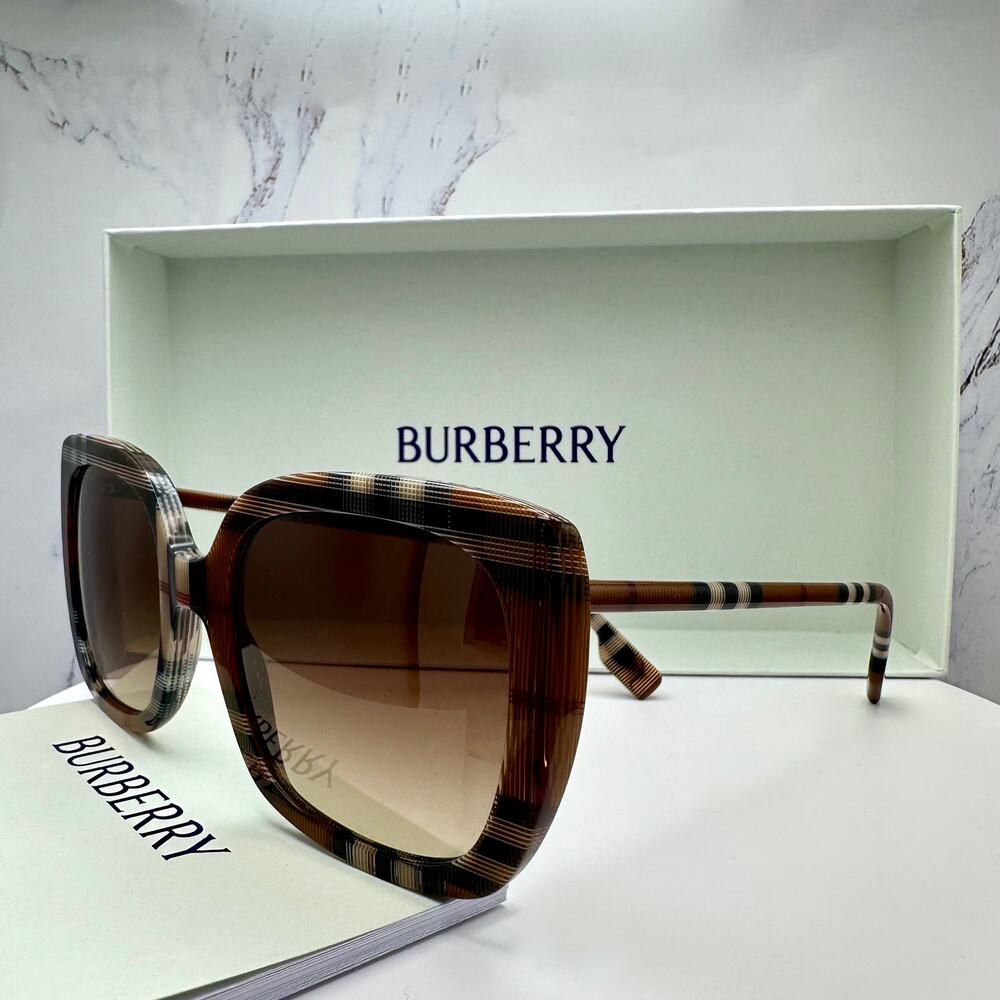 New Burberry Sunglasses Brown Check Square Frames Gradient Lens w/ Case BURBERRY - Picture 12 of 16